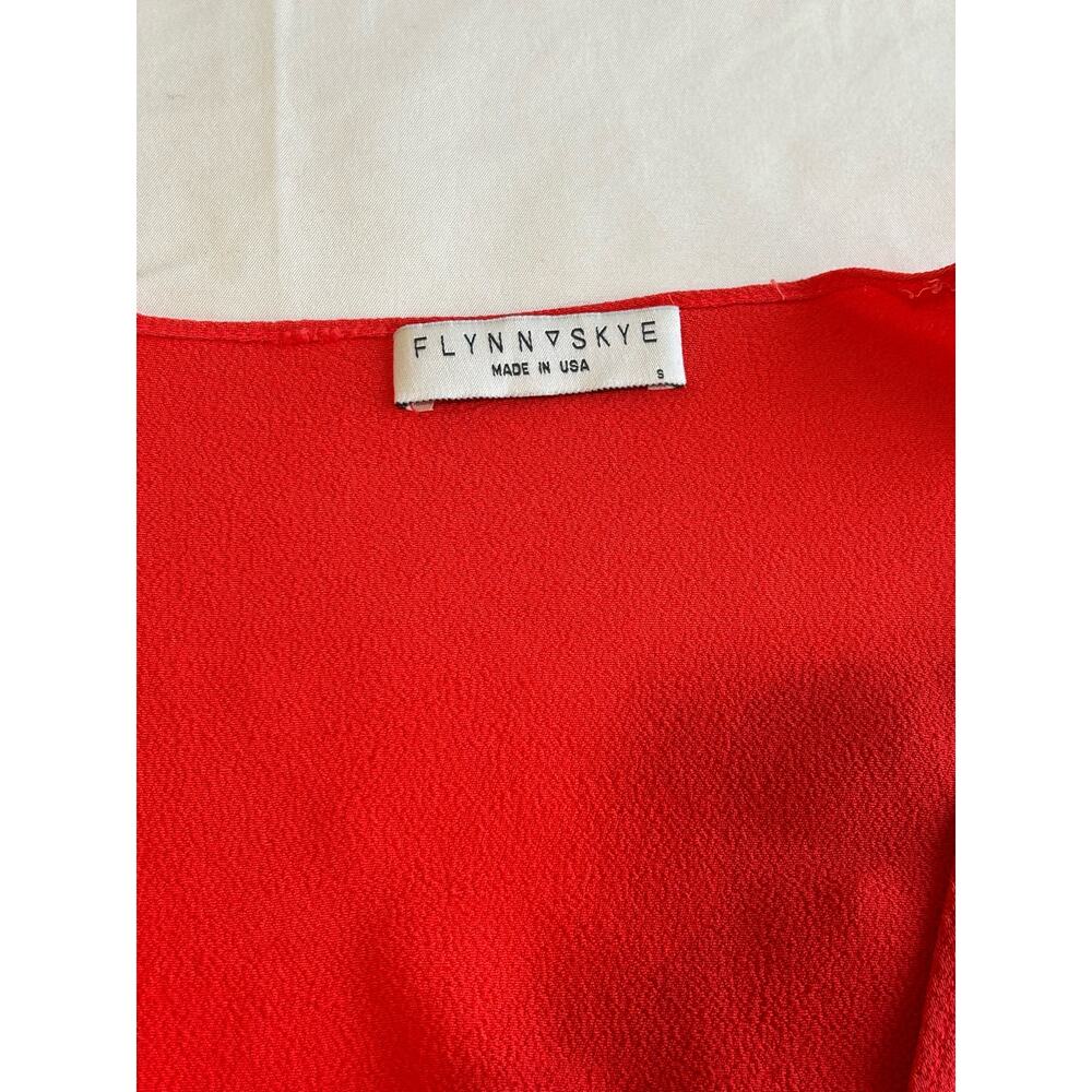 Flynn Skye That's a Wrap Crop Top Flutter Sleeve Coral Size Small Summer Beach - Picture 7 of 10